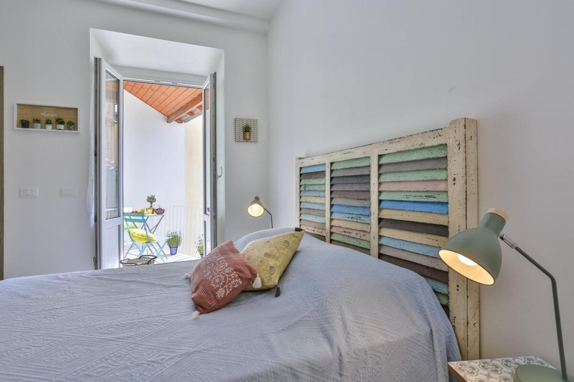 Garib - Place Garibaldi - 4 - Balcony * Nizza